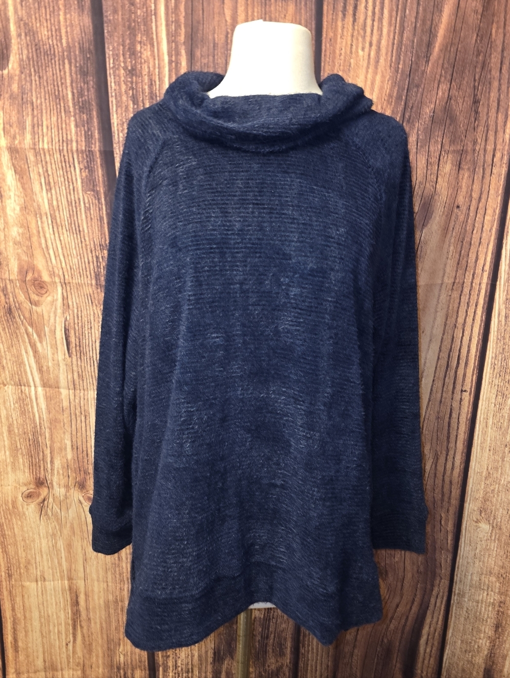 NWT Lane Bryant Cowl Neck Pullover Size 14/16 Maritime Blue - Picture 2 of 9